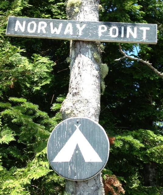 Norway Point Sign